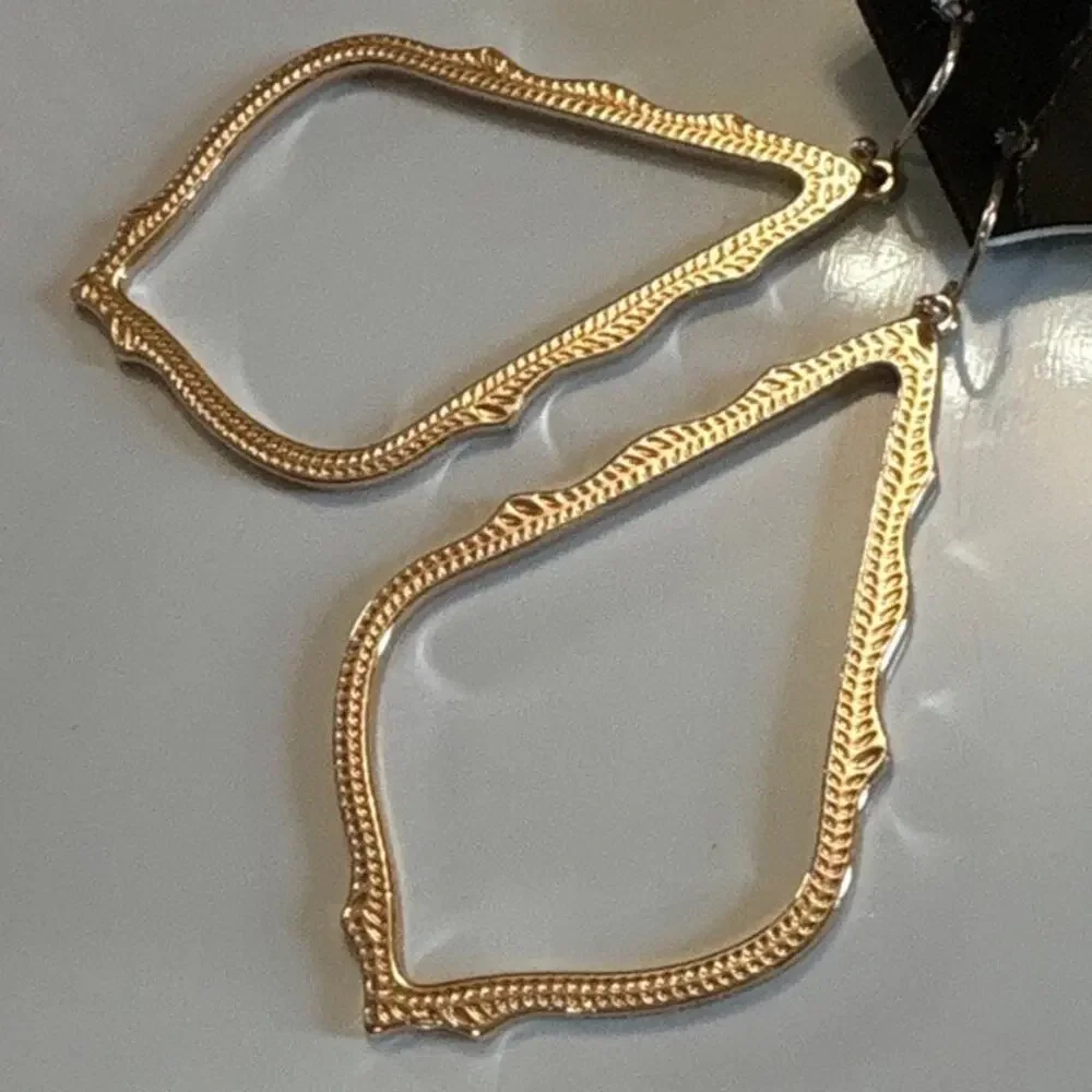 KENDRA SCOTT SOPHEE GOLD OPEN FRAME DANGLE EARRINGS EUC